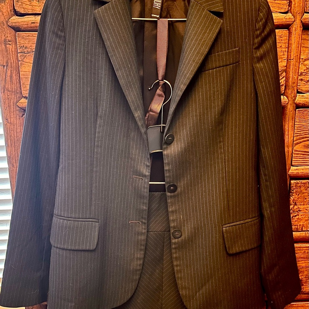 Laundry By Shelli Segal Navy Pinstripe Skirt Suit